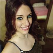 Diplomata al liceo classico impartisce lezioni di greco